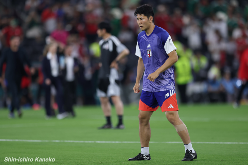 FIFAワールドカップ2026 サッカー日本代表 鈴木淳之介